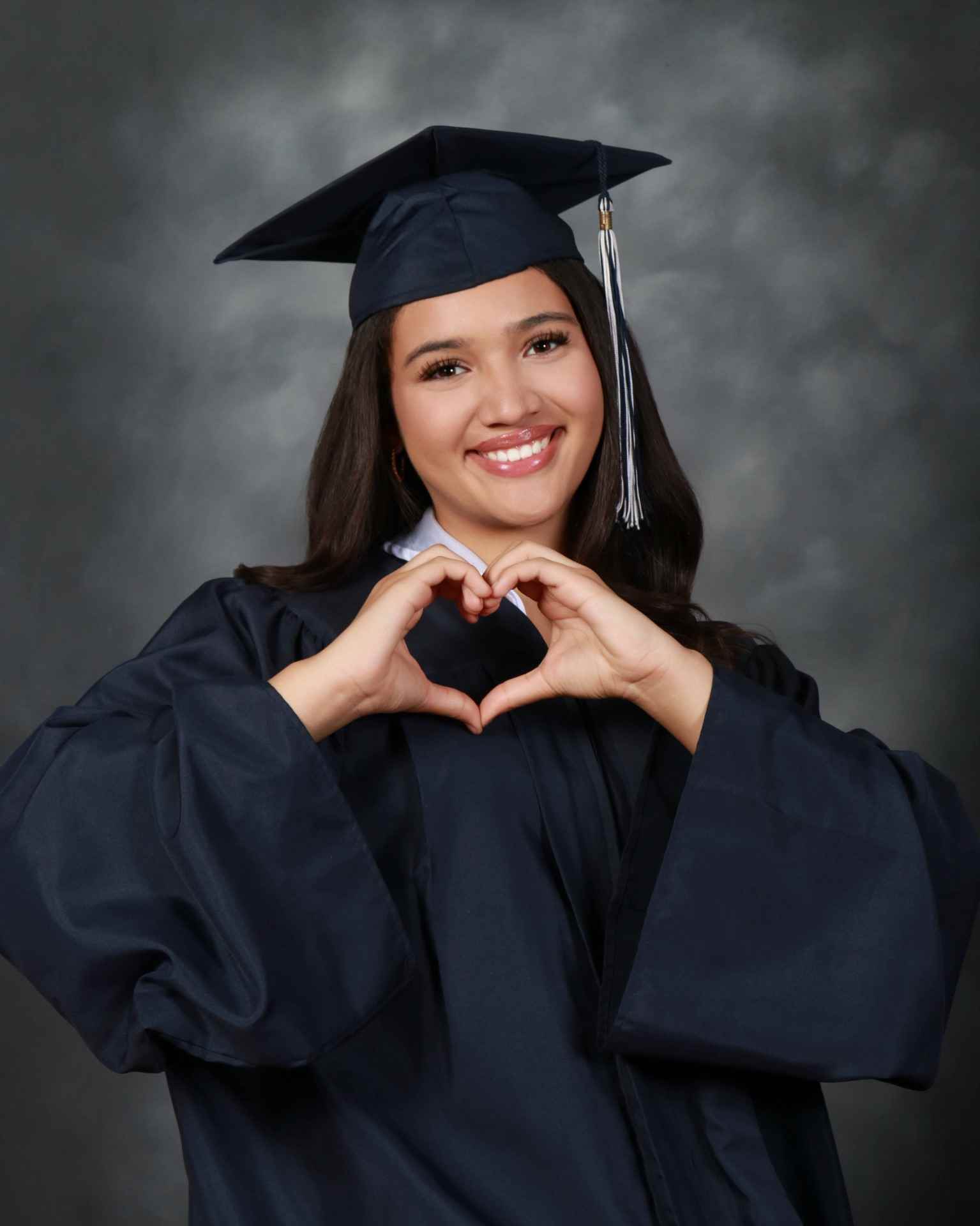 SENIOR PORTRAITS